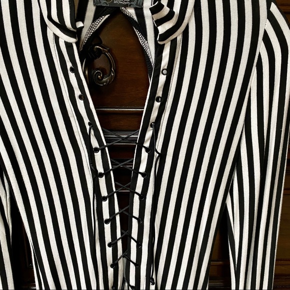 Guess Striped Lace Up Tunic | XS - Picture 2 of 5